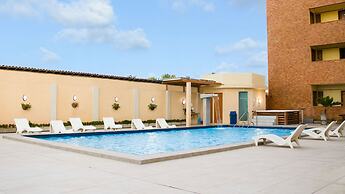 Golden Beach Hotel