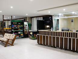 Golden Beach Hotel