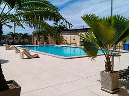 Golden Beach Hotel