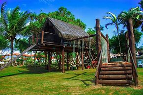 Jardim Atlântico Beach Resort