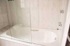 Johnscher by SJ - San Juan Curitiba