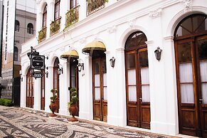 Johnscher by SJ - San Juan Curitiba