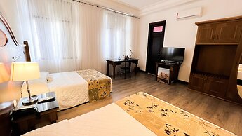 Johnscher by SJ - San Juan Curitiba