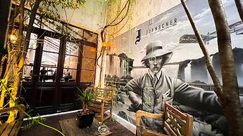 Johnscher by SJ - San Juan Curitiba