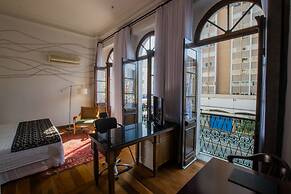 Johnscher by SJ - San Juan Curitiba