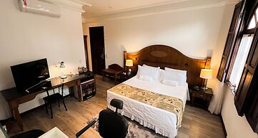 Johnscher by SJ - San Juan Curitiba