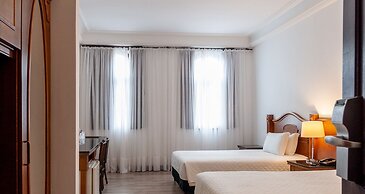 Johnscher by SJ - San Juan Curitiba