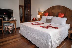 Johnscher by SJ - San Juan Curitiba