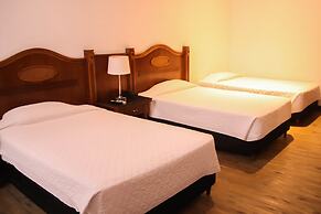 Johnscher by SJ - San Juan Curitiba