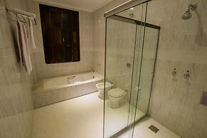 Johnscher by SJ - San Juan Curitiba