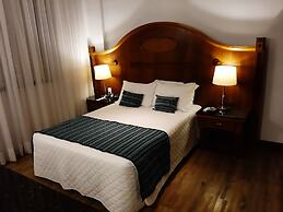 Johnscher by SJ - San Juan Curitiba