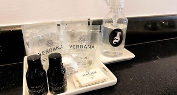 Johnscher by SJ - San Juan Curitiba