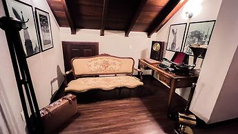 Johnscher by SJ - San Juan Curitiba