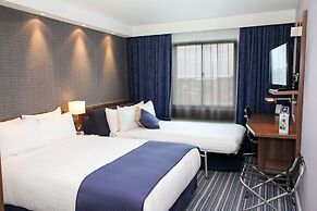 Holiday Inn Express London Heathrow T5 by IHG