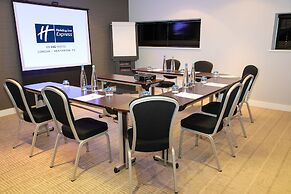 Holiday Inn Express London Heathrow T5 by IHG