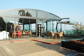 Celik Palace Hotel Convention Center & Thermal SPA