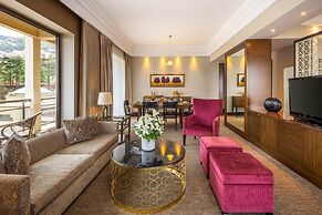 Celik Palace Hotel Convention Center & Thermal SPA