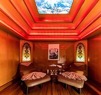 Celik Palace Hotel Convention Center & Thermal SPA