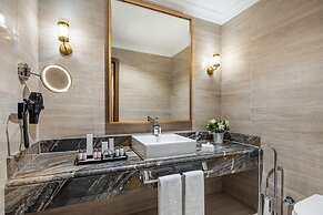 Celik Palace Hotel Convention Center & Thermal SPA