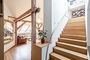 Malostranska Residence