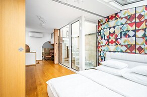 Malostranska Residence