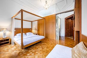 Malostranska Residence