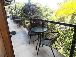 Daintree Wild Zoo & B&B