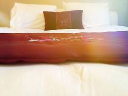Healey Hotel