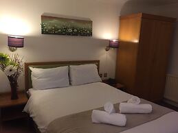 Healey Hotel