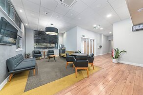 HQ Aparthotel Farnborough