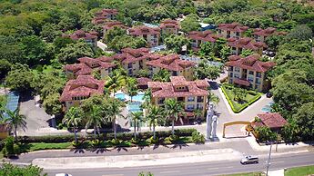 The Oaks Tamarindo Condominiums
