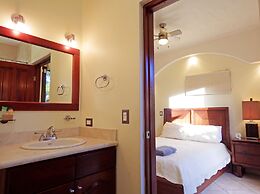 The Oaks Tamarindo Condominiums