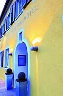 Klozbücher Das Landhotel
