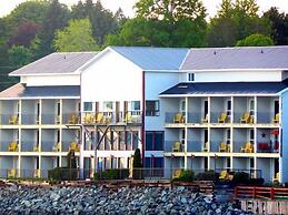 Saint Andrews Inn & Suites