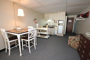 Saint Andrews Inn & Suites