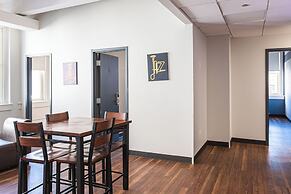 HI Chicago Hostel