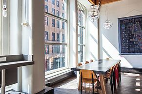 HI Chicago Hostel