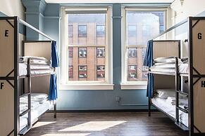 HI Chicago Hostel