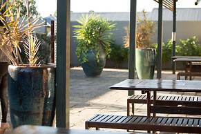 Hunter Gateway Motel