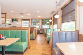 Sandman Hotel & Suites Abbotsford