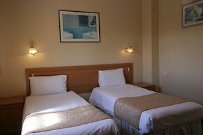 Grange Moor Hotel