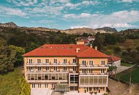 Hotel Castrum Villae