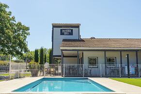 Brit Hotel Confort Manosque Cadarache