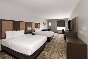 La Quinta Inn & Suites by Wyndham McAlester
