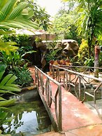 Blue River Resort & Hot Springs