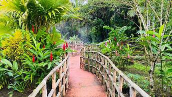 Blue River Resort & Hot Springs