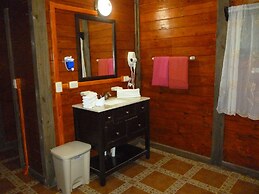 Blue River Resort & Hot Springs