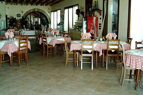 Country House Country Club