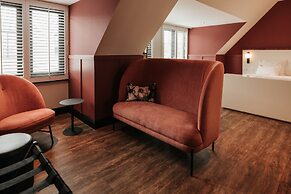Restaurant, Hotel & Spa Savarin