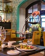 Restaurant, Hotel & Spa Savarin